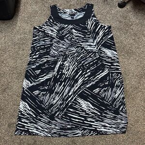 Stylish Maggie Barnes 18/20 2x xxl Black and White Patterned Dress 96 poly 4 spa